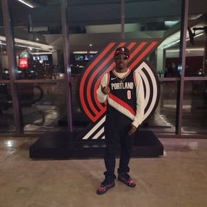 Meet your Posher, Comfb